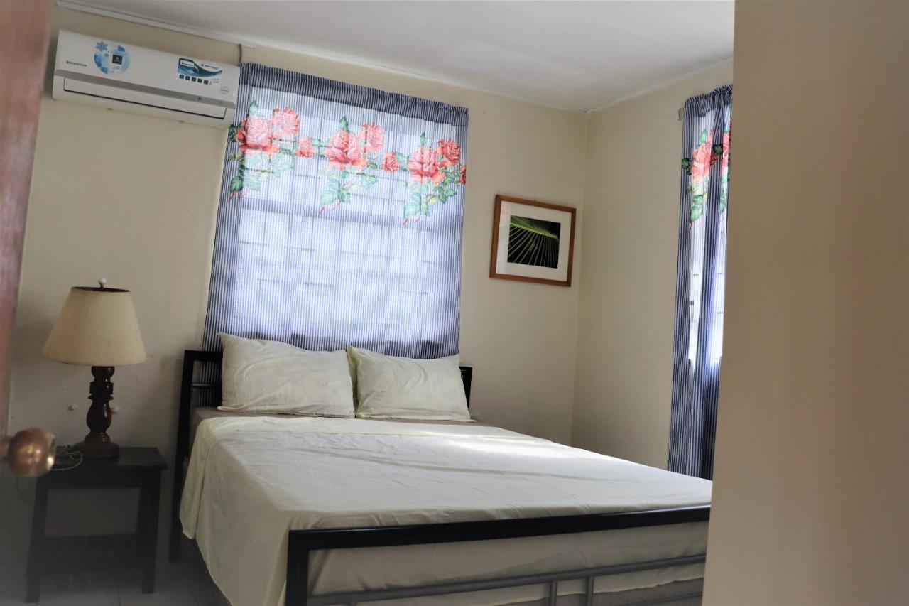 Dover Beach House Крайст Чърч Екстериор снимка