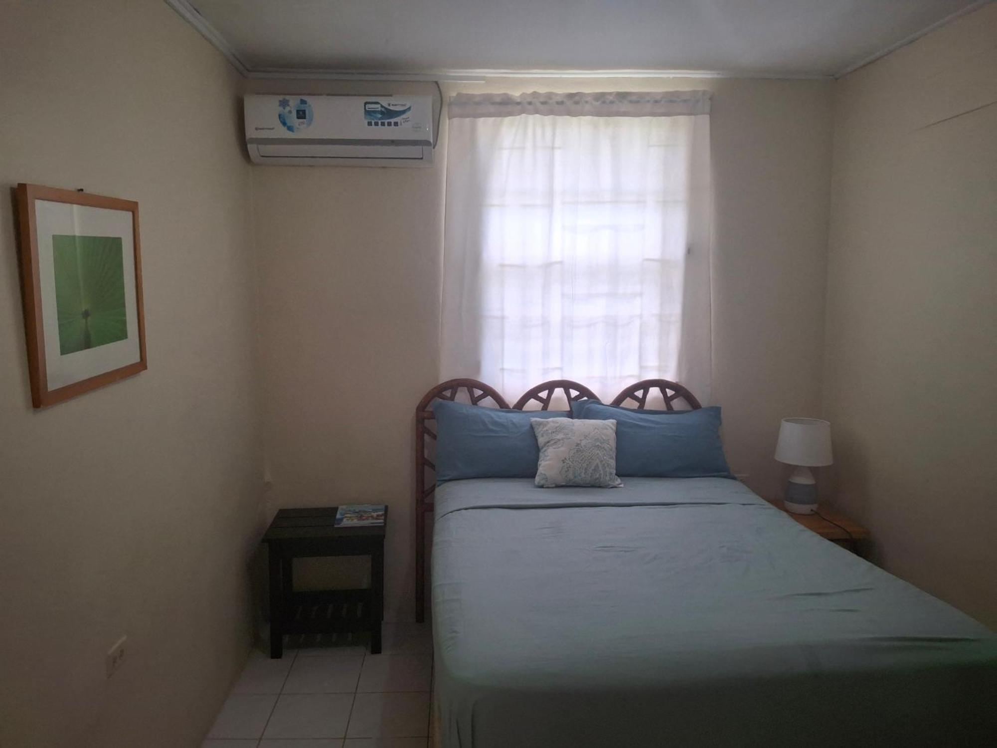 Dover Beach House Крайст Чърч Екстериор снимка
